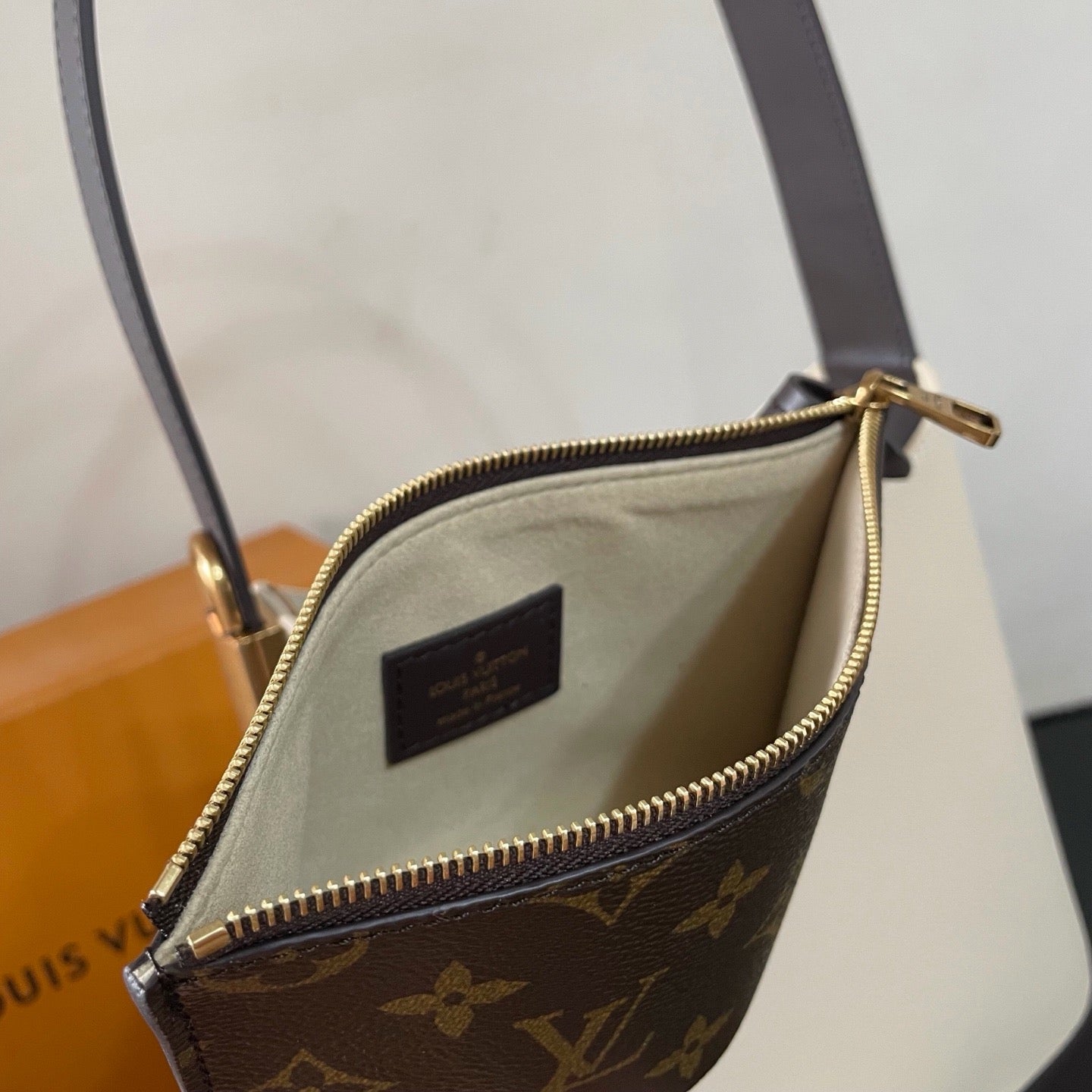 White Bag
