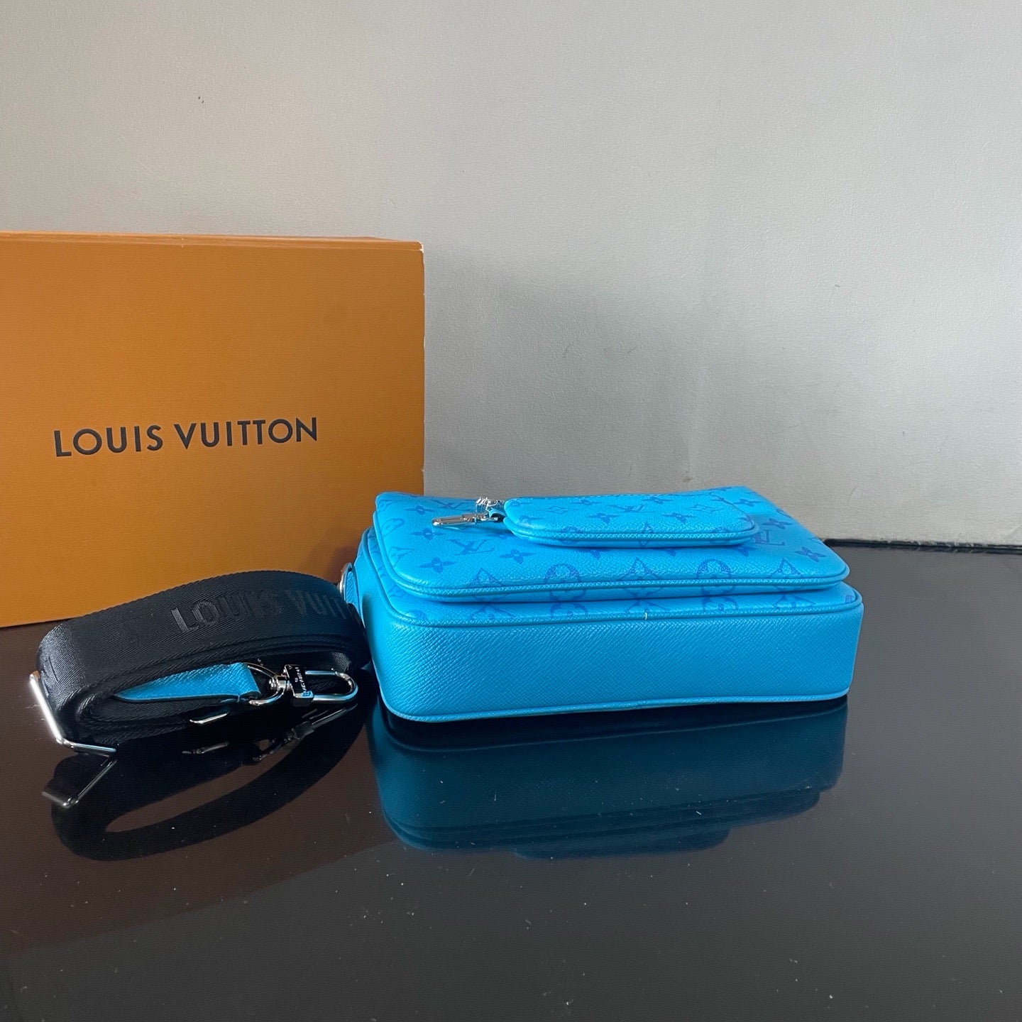 Sky blue Bag