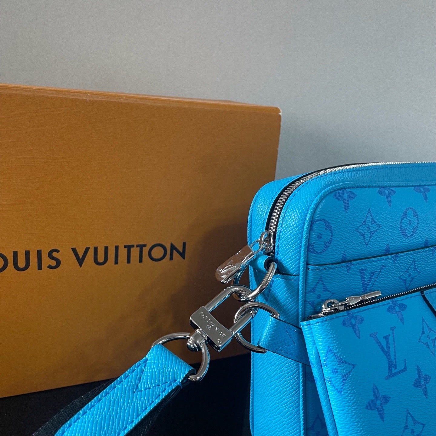Sky blue Bag
