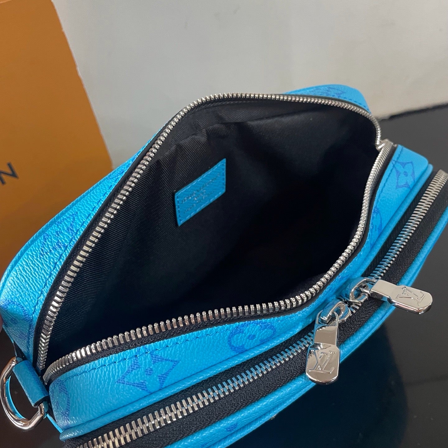 Sky blue Bag