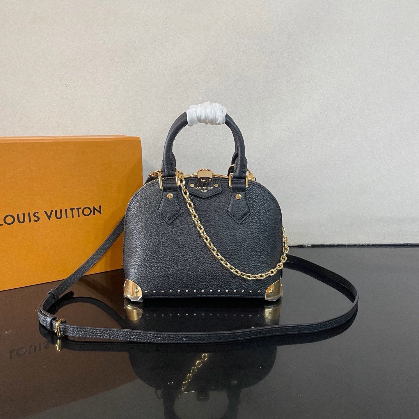 Black and Brown Bag