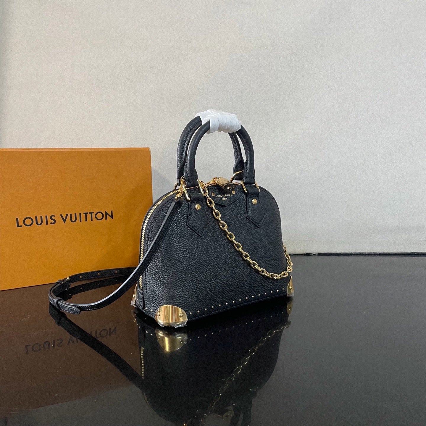 Black and Brown Bag