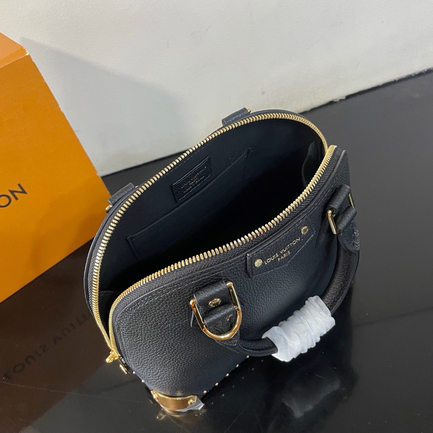Black and Brown Bag