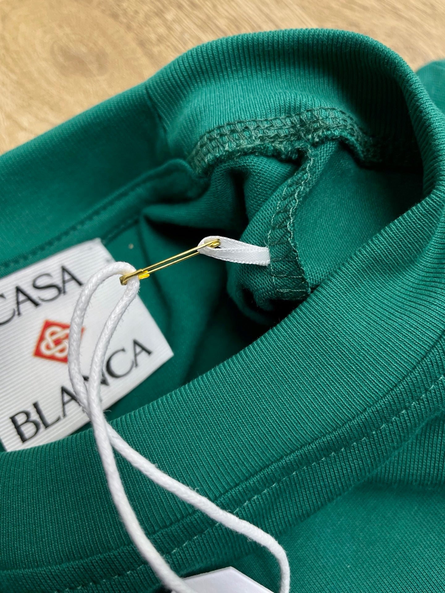 White and Dark green T-Shirt - FashionHype.xyz