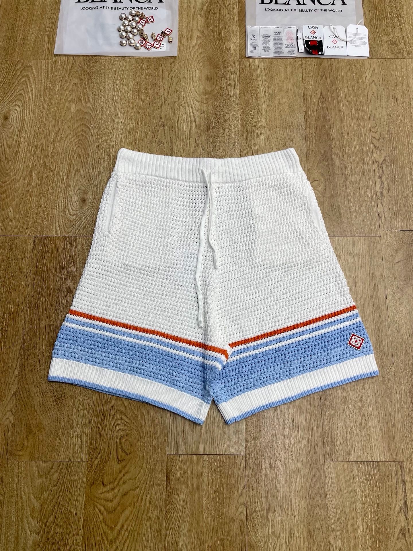 Multi-color Short