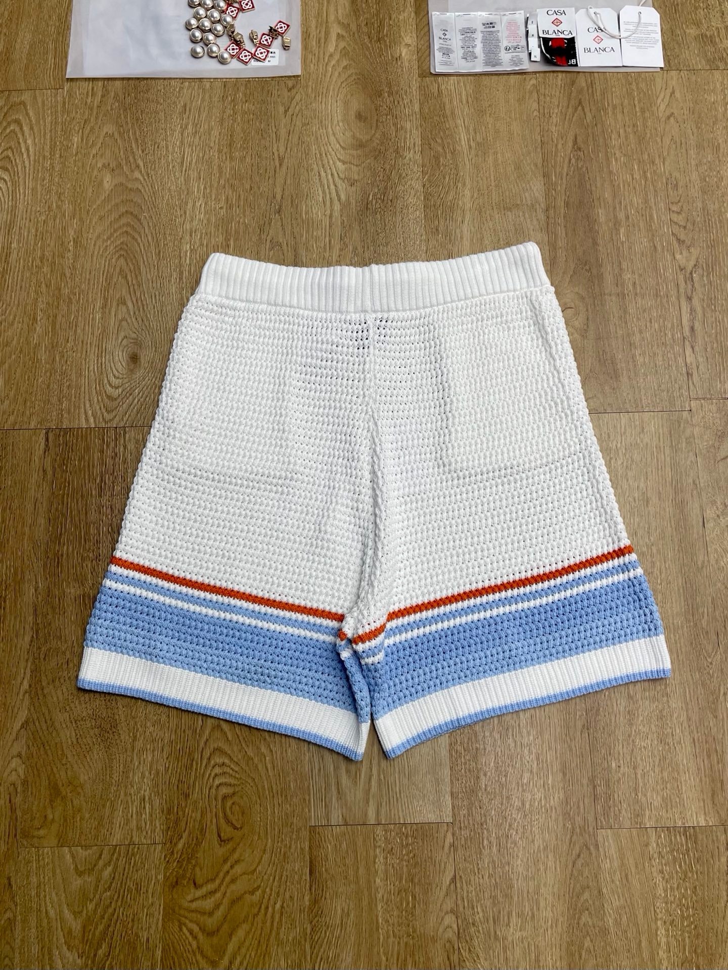Multi-color Short
