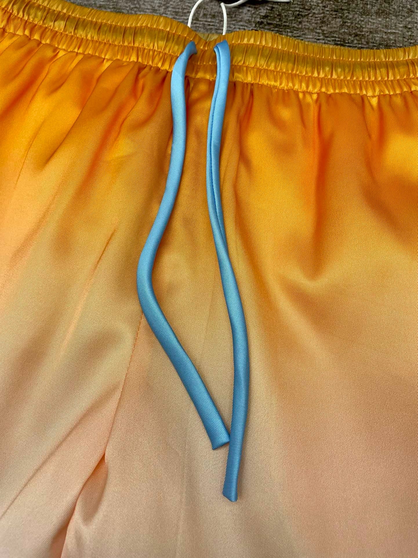 Multi-color Short