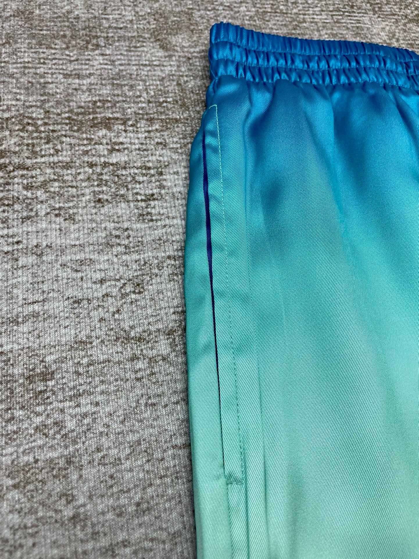Multi-color Short
