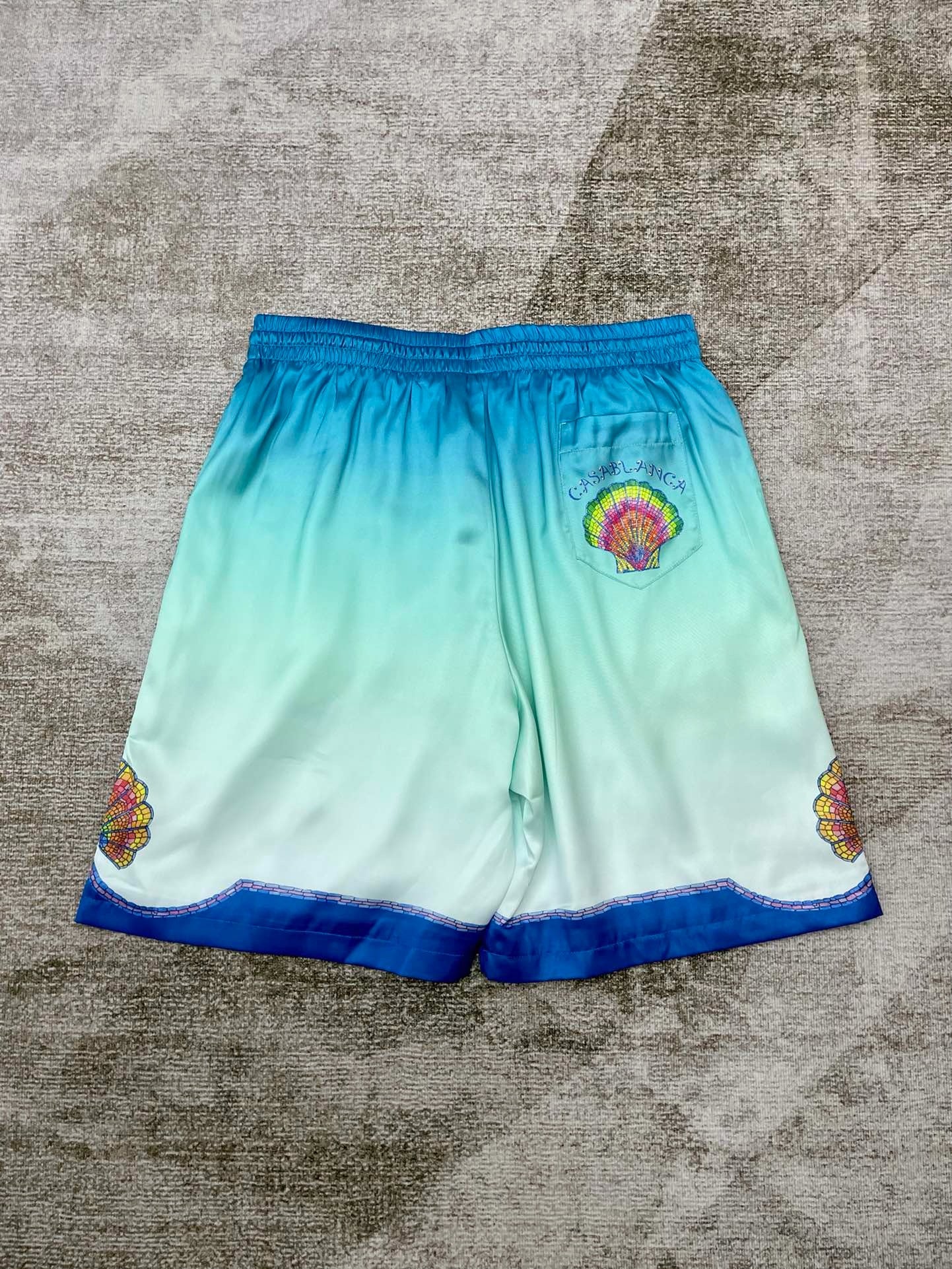 Multi-color Short