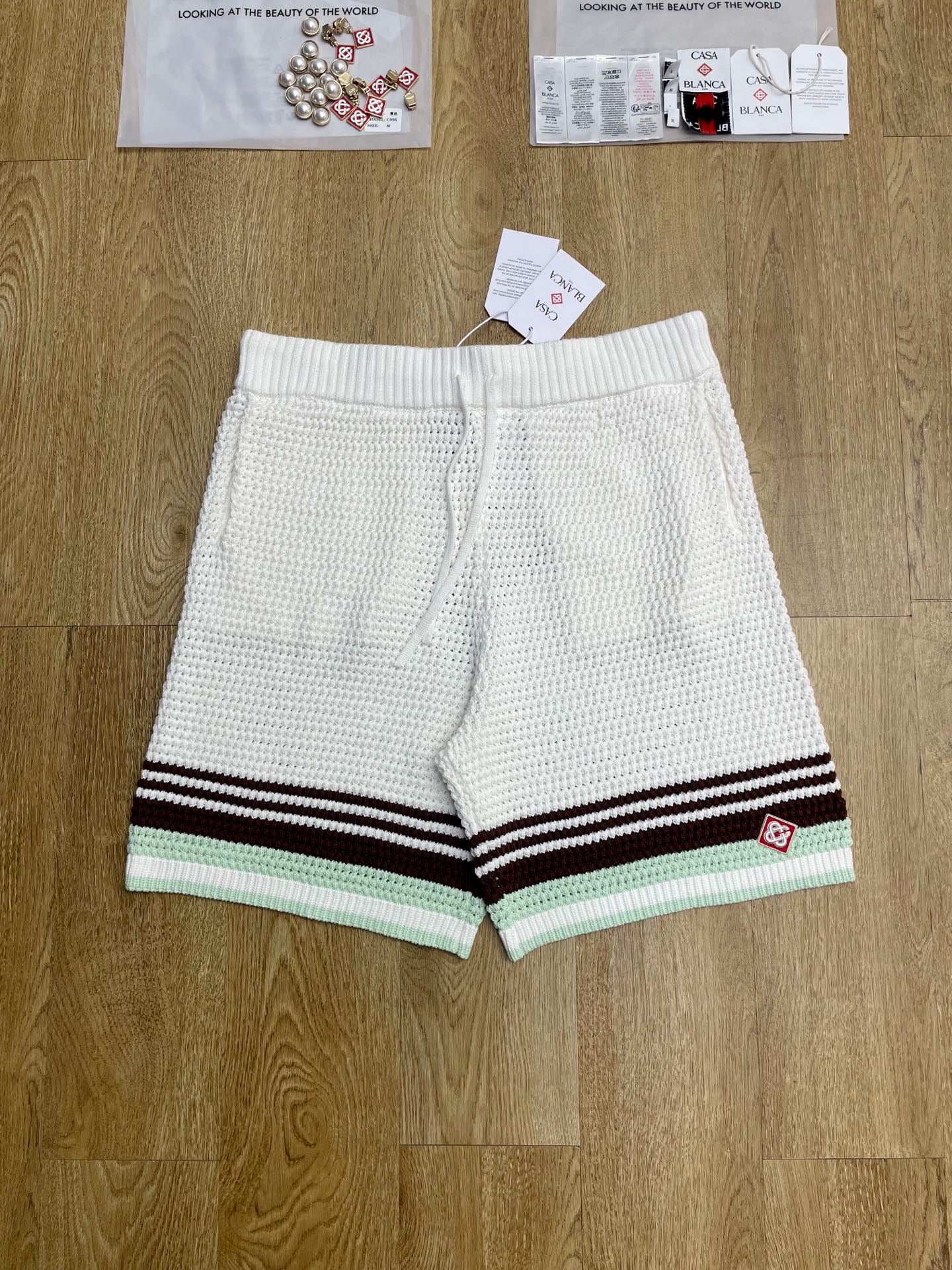 Multi-color Short