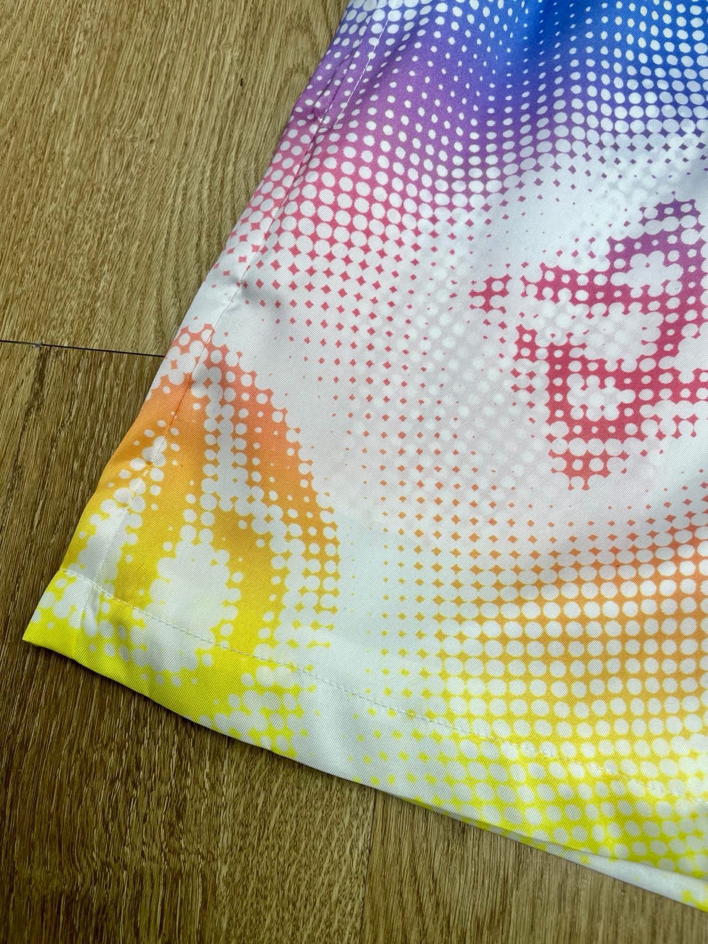 Multi-color Short