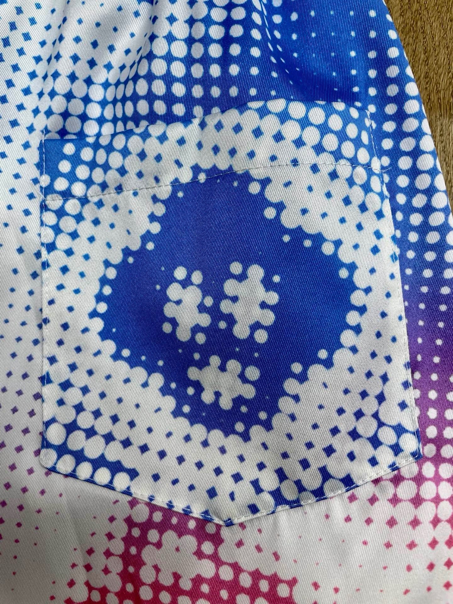 Multi-color Short