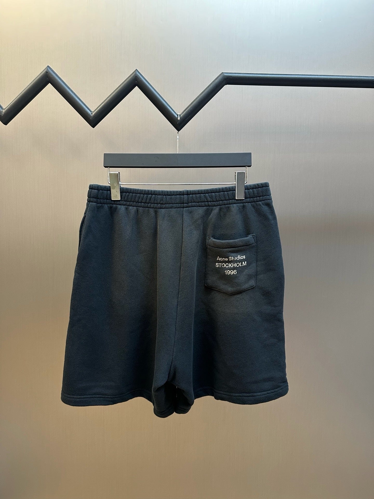 Black Short