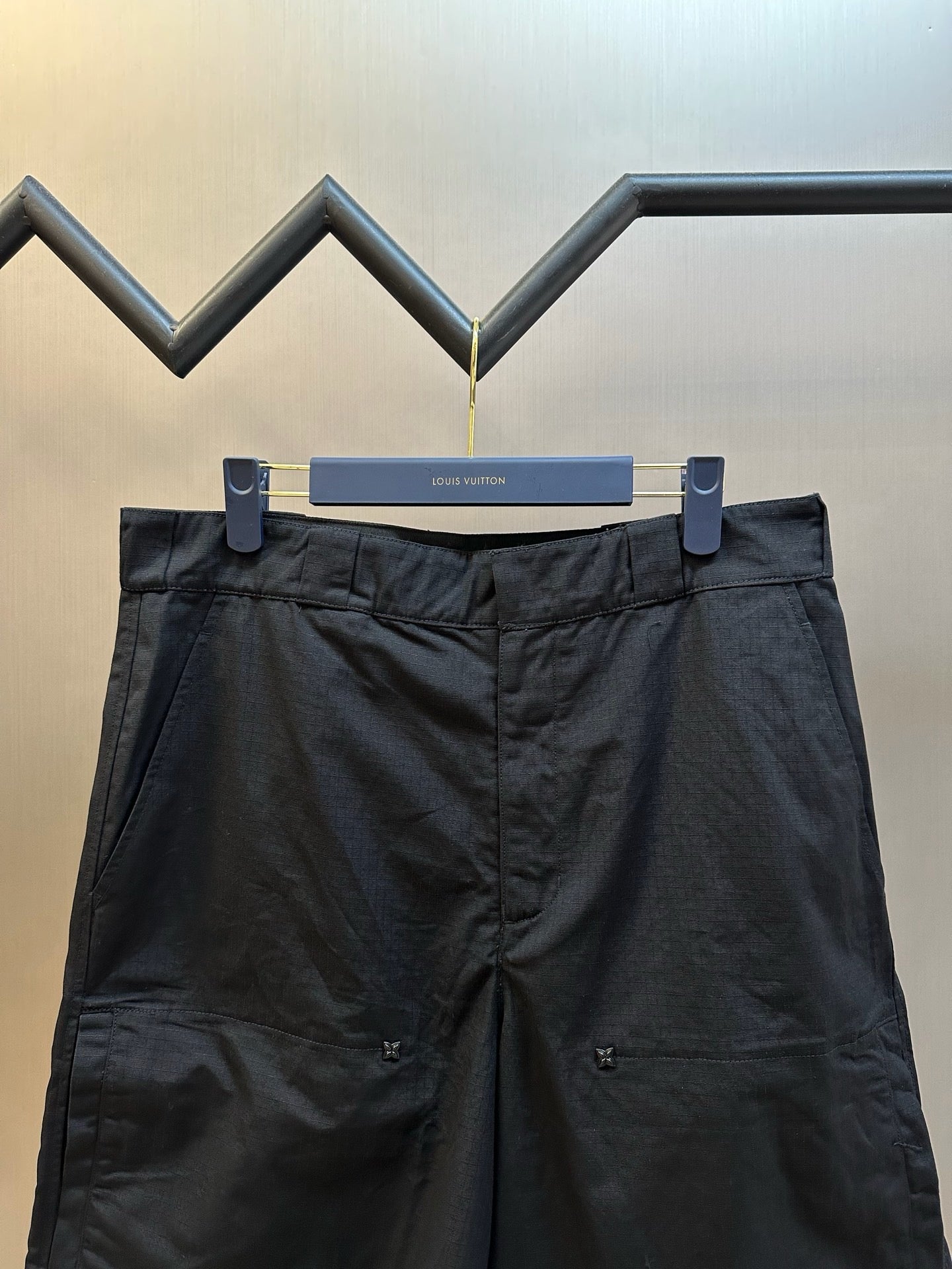 Black Short
