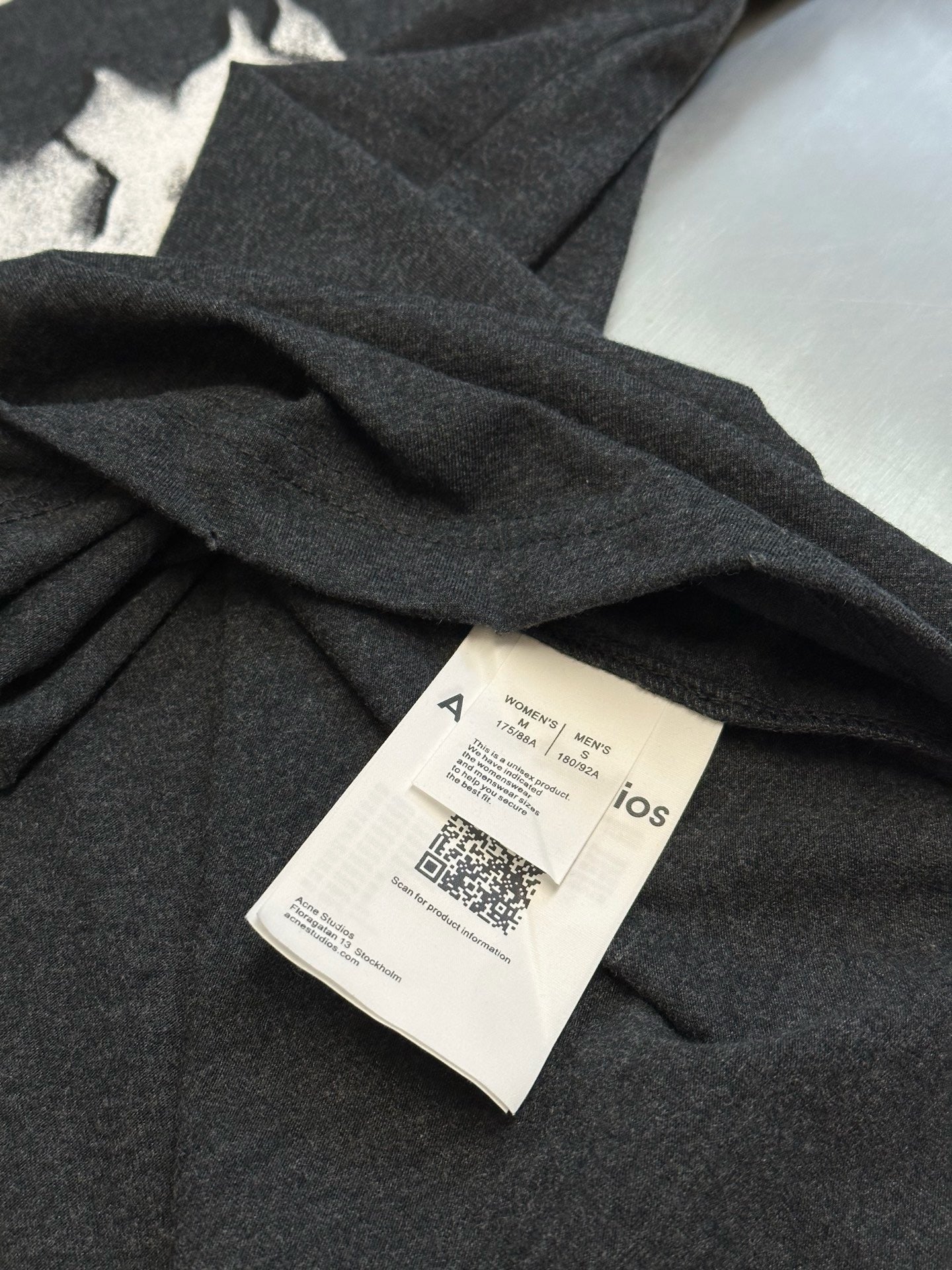 Black and White Sweatshirt