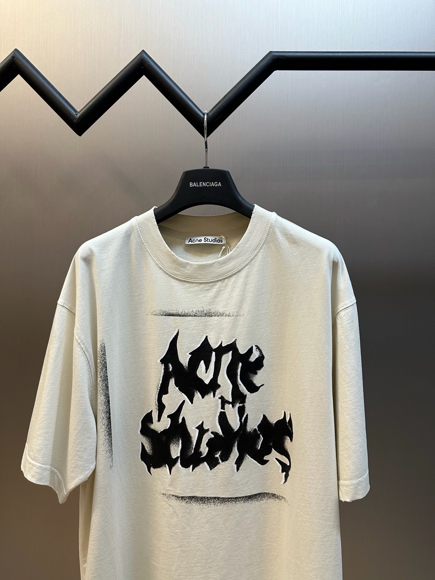 Black and White Sweatshirt