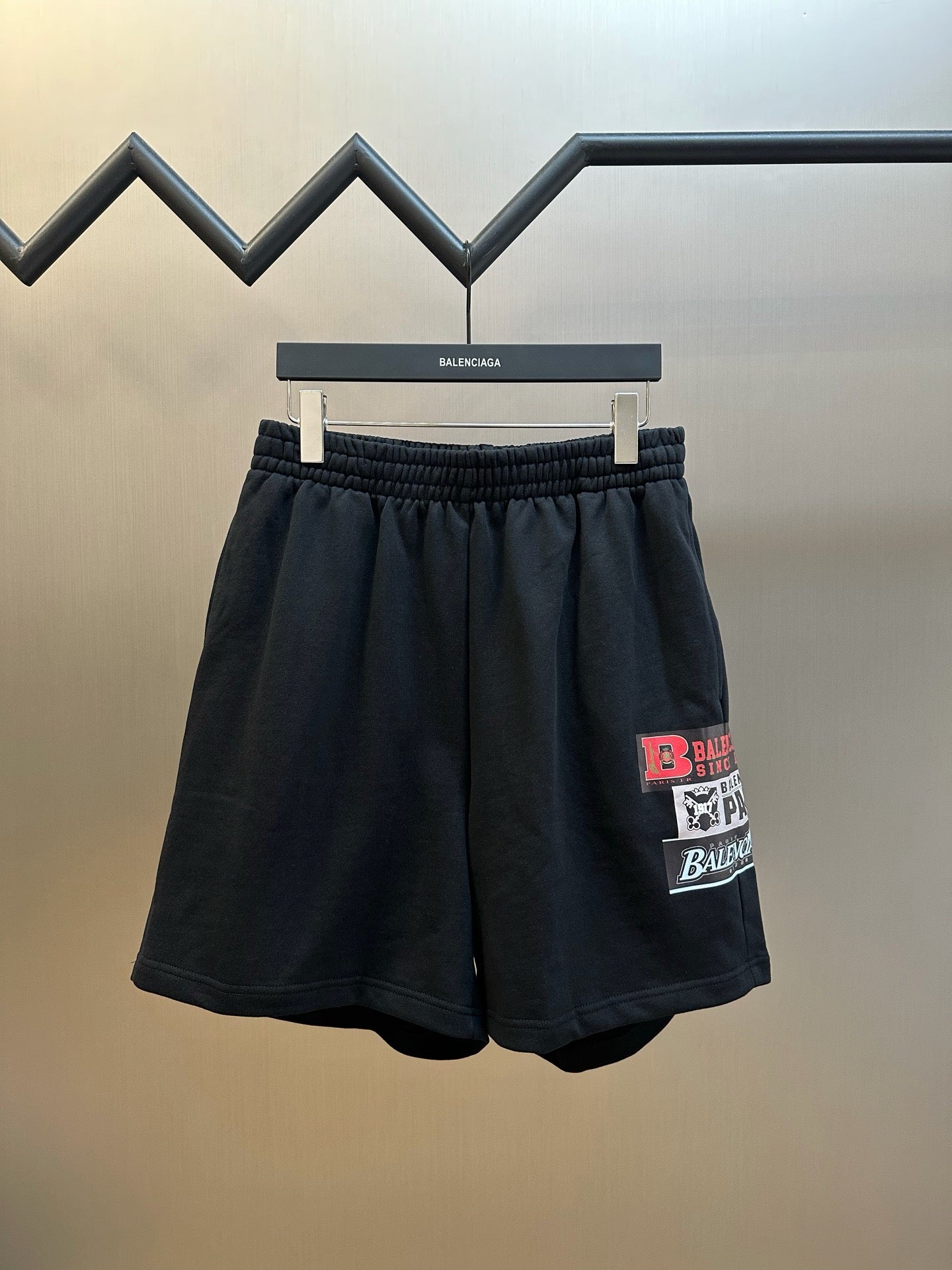 Black Short