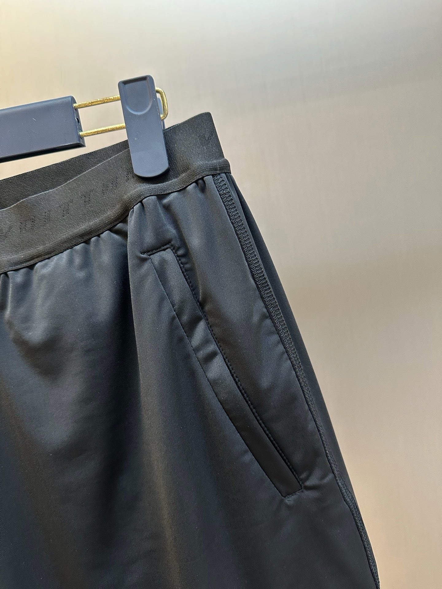 Black Short