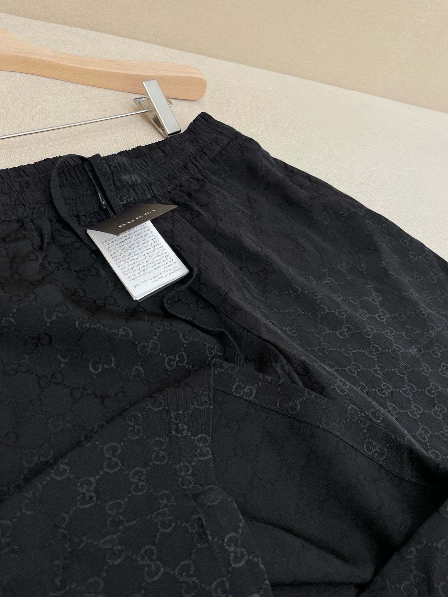 Black Short