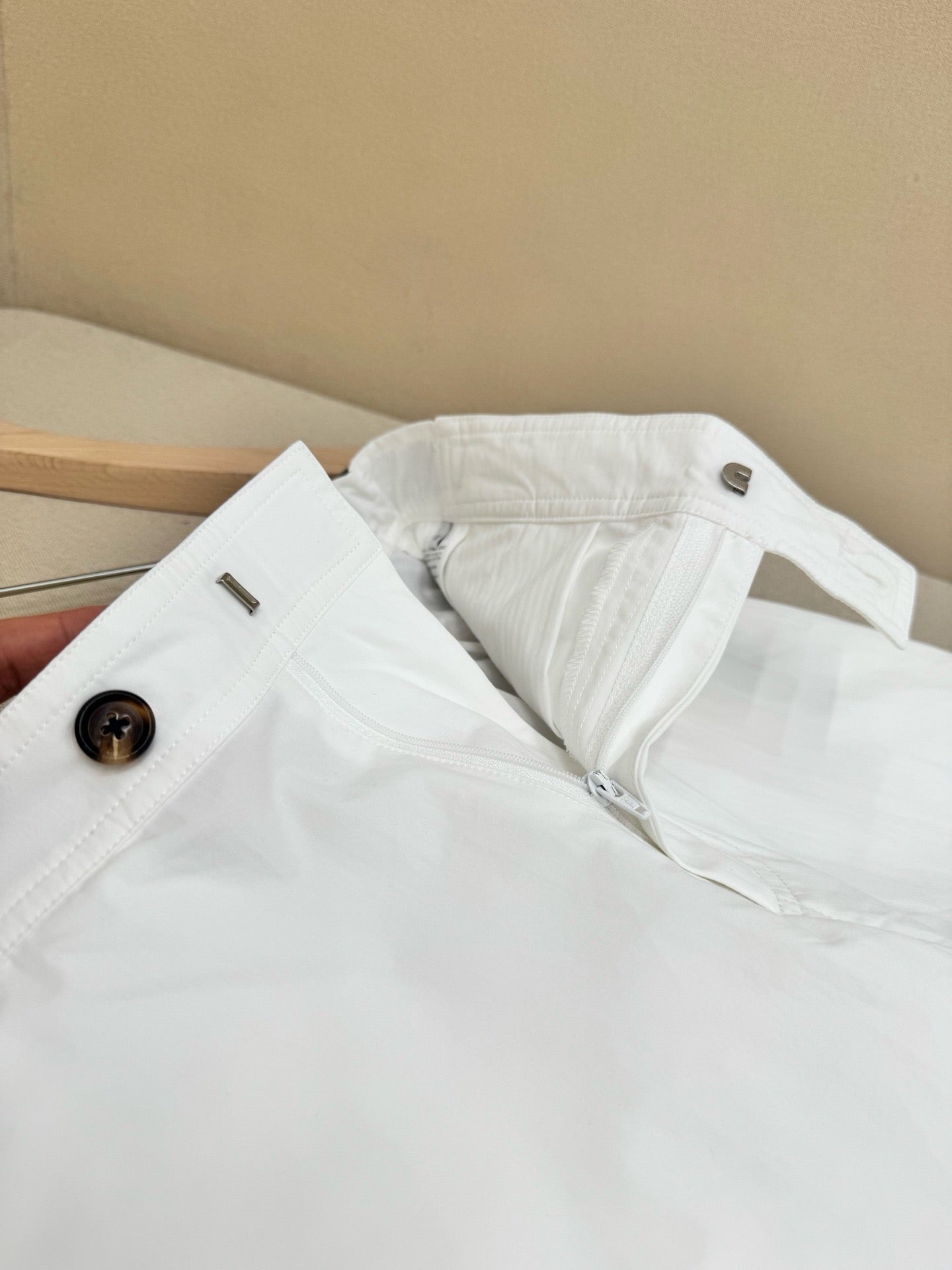 White Pant