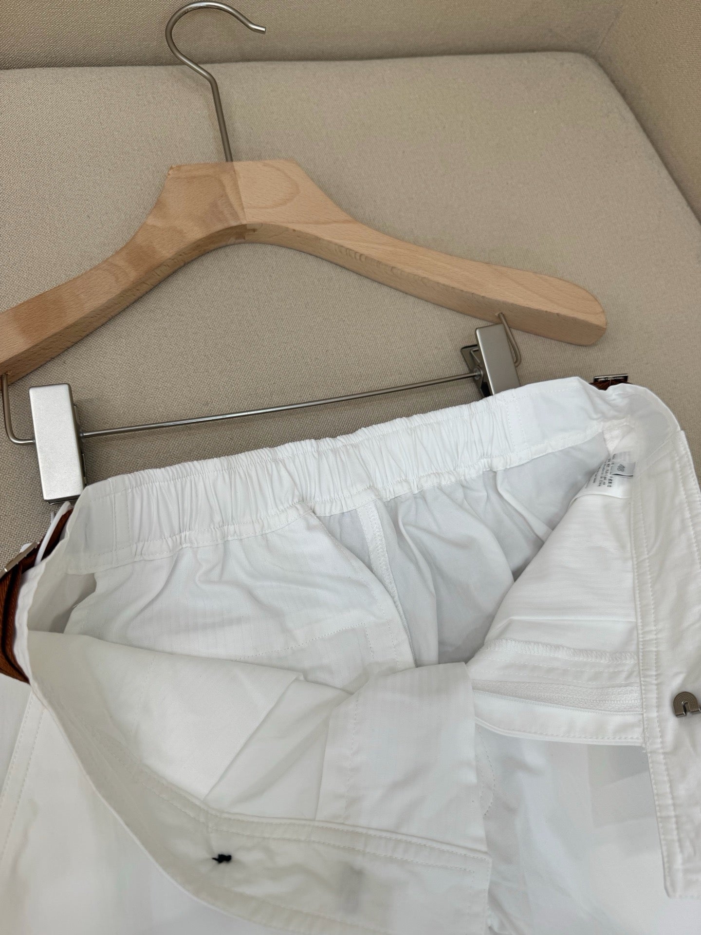 White Pant