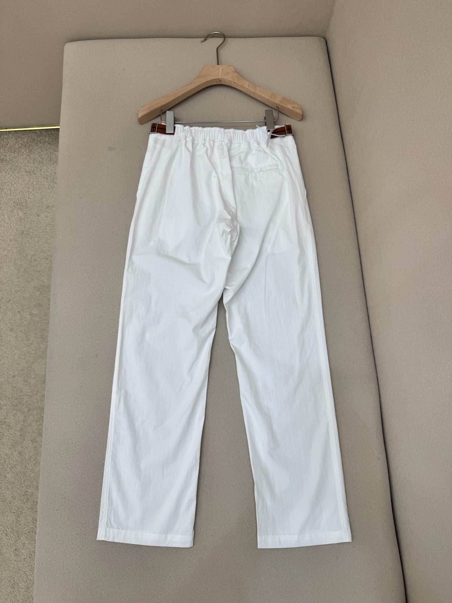 White Pant