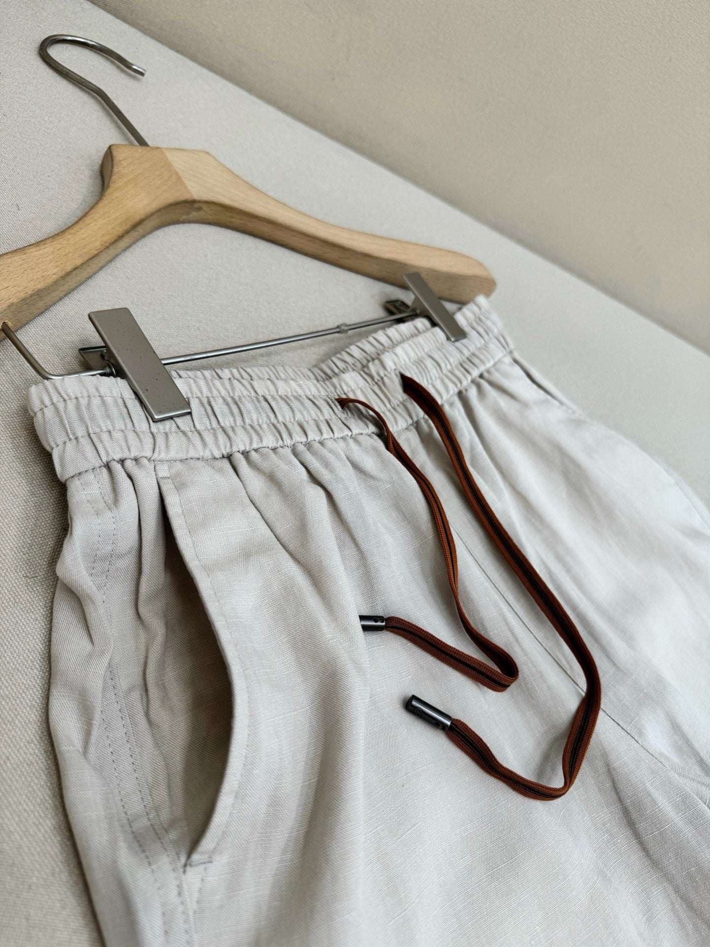 Multi-color Short