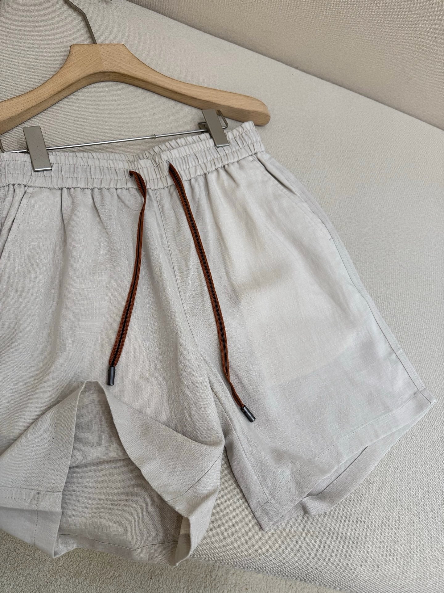 Multi-color Short