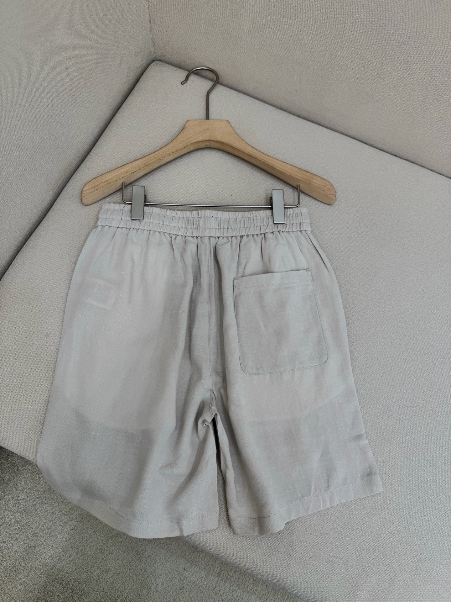 Multi-color Short