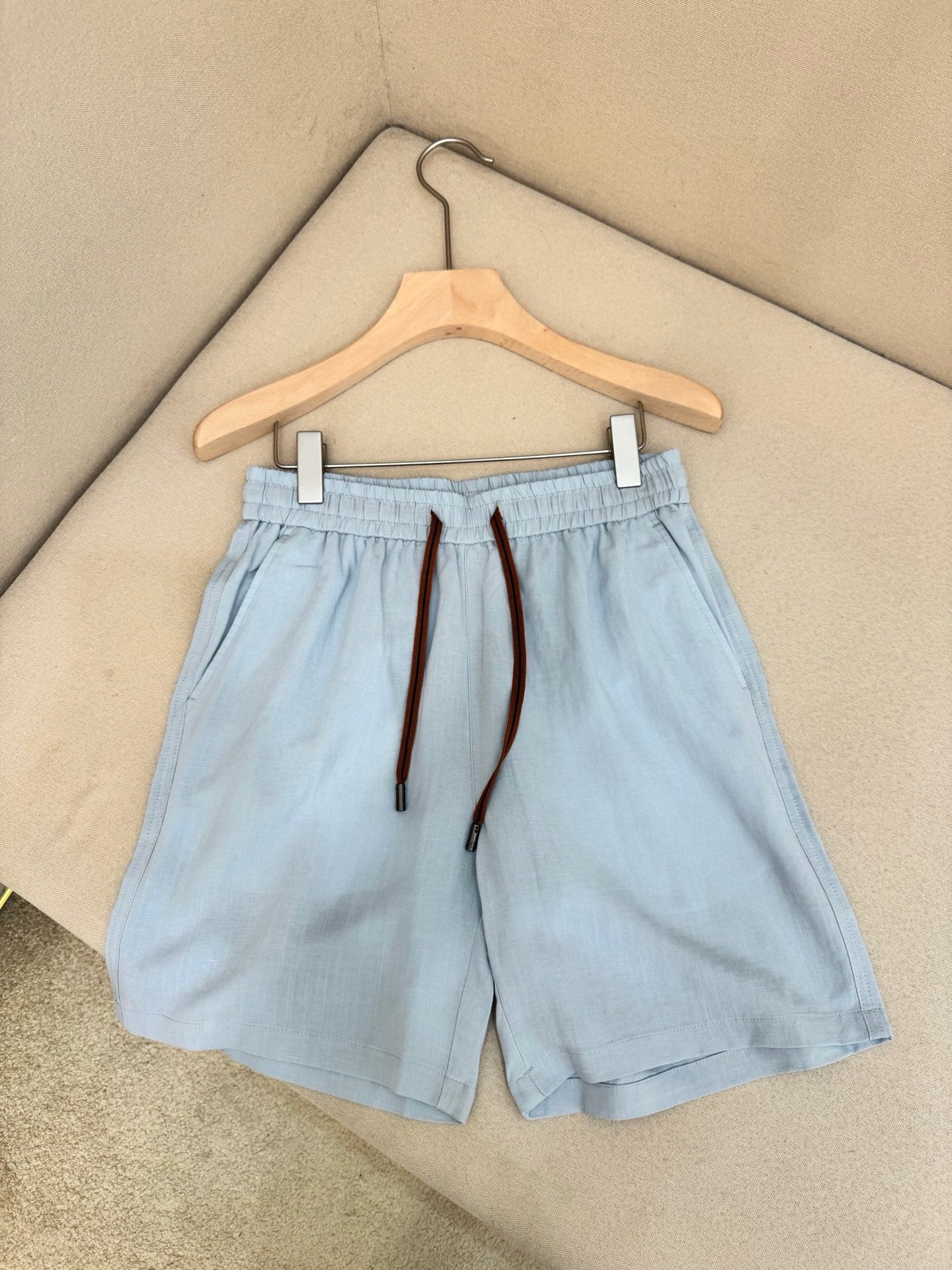 Multi-color Short