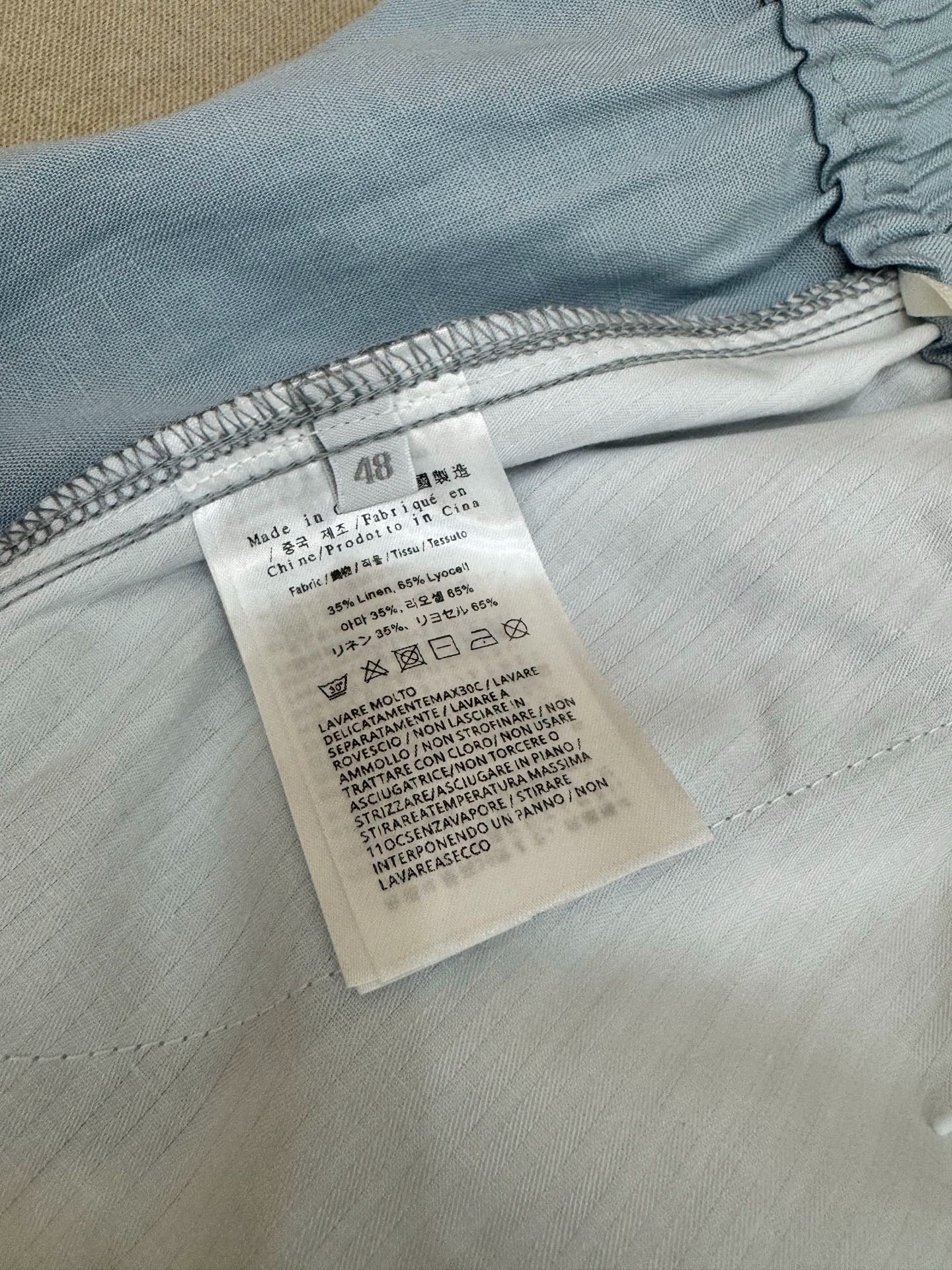 Multi-color Short