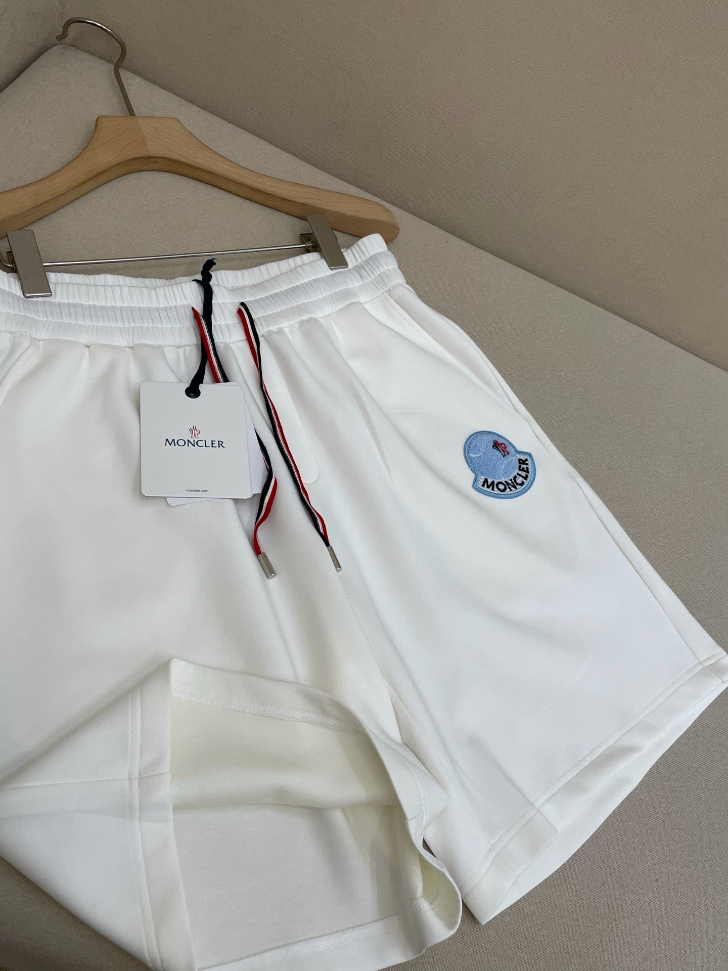 Black and White Short