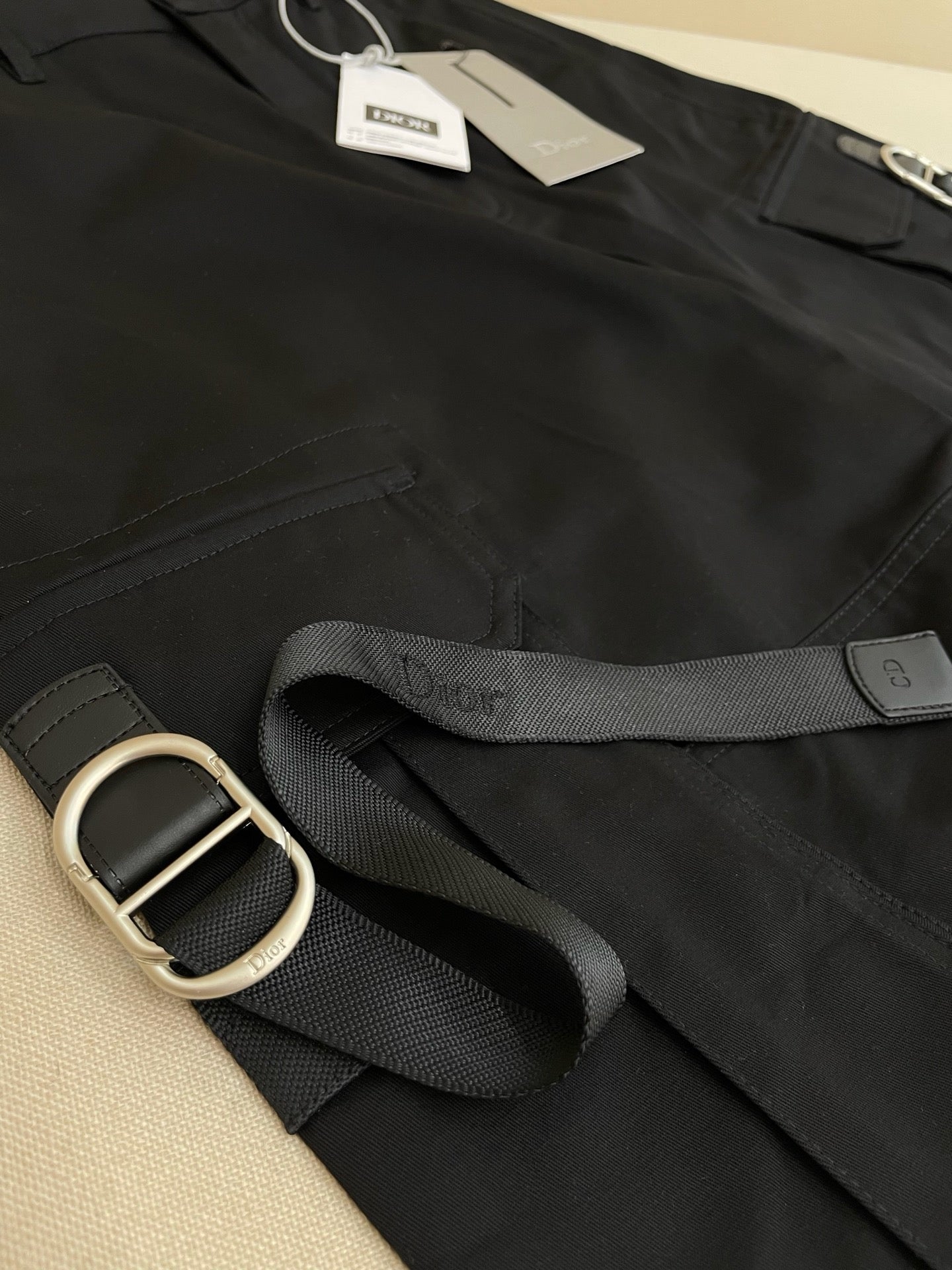 Black and Beige Short