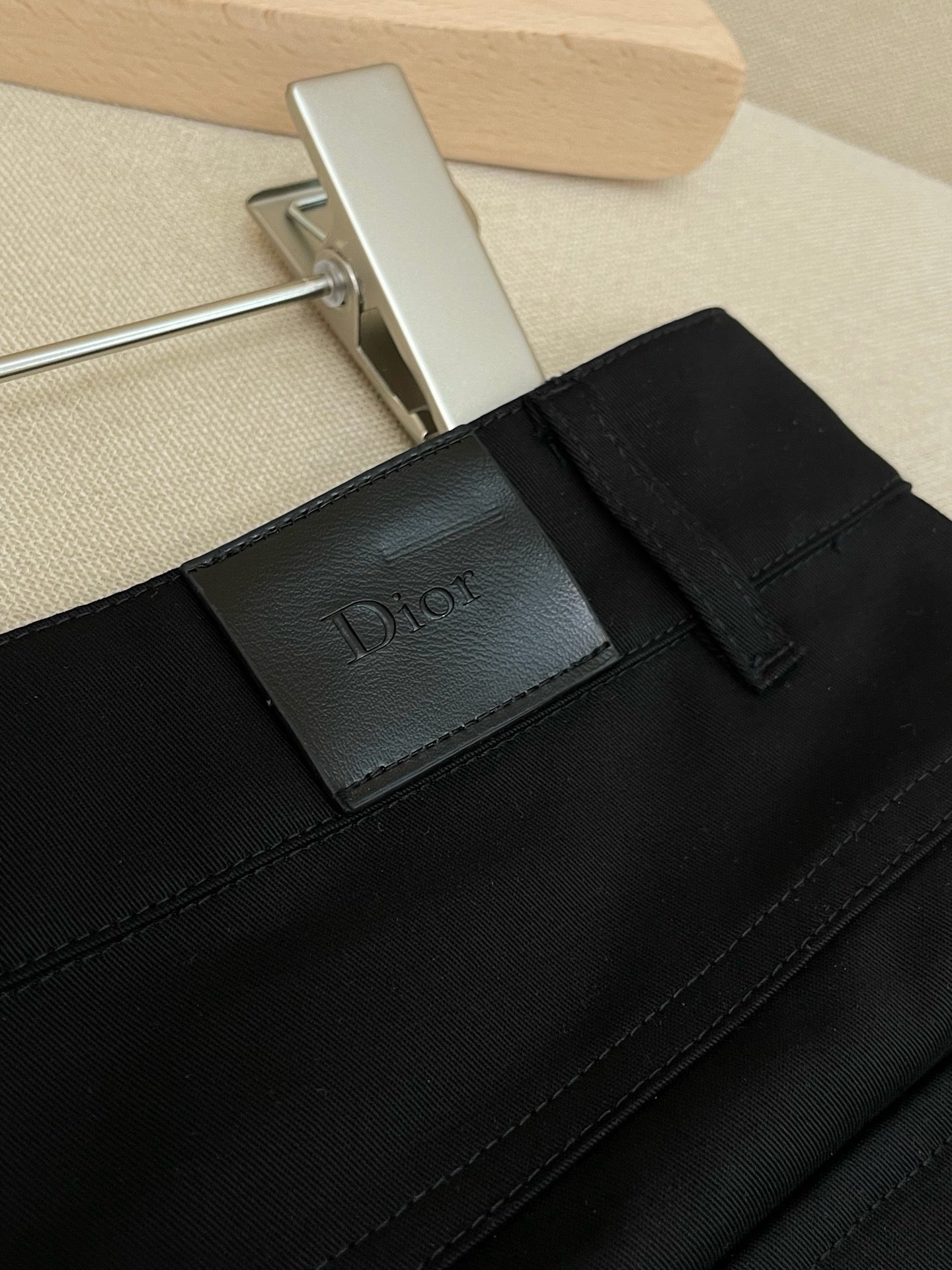 Black and Beige Short