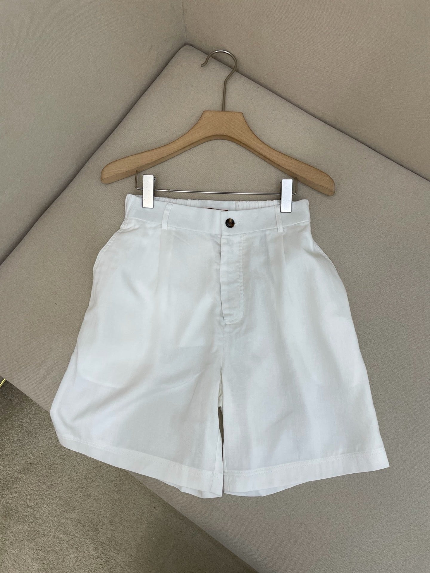 Multi-color Short