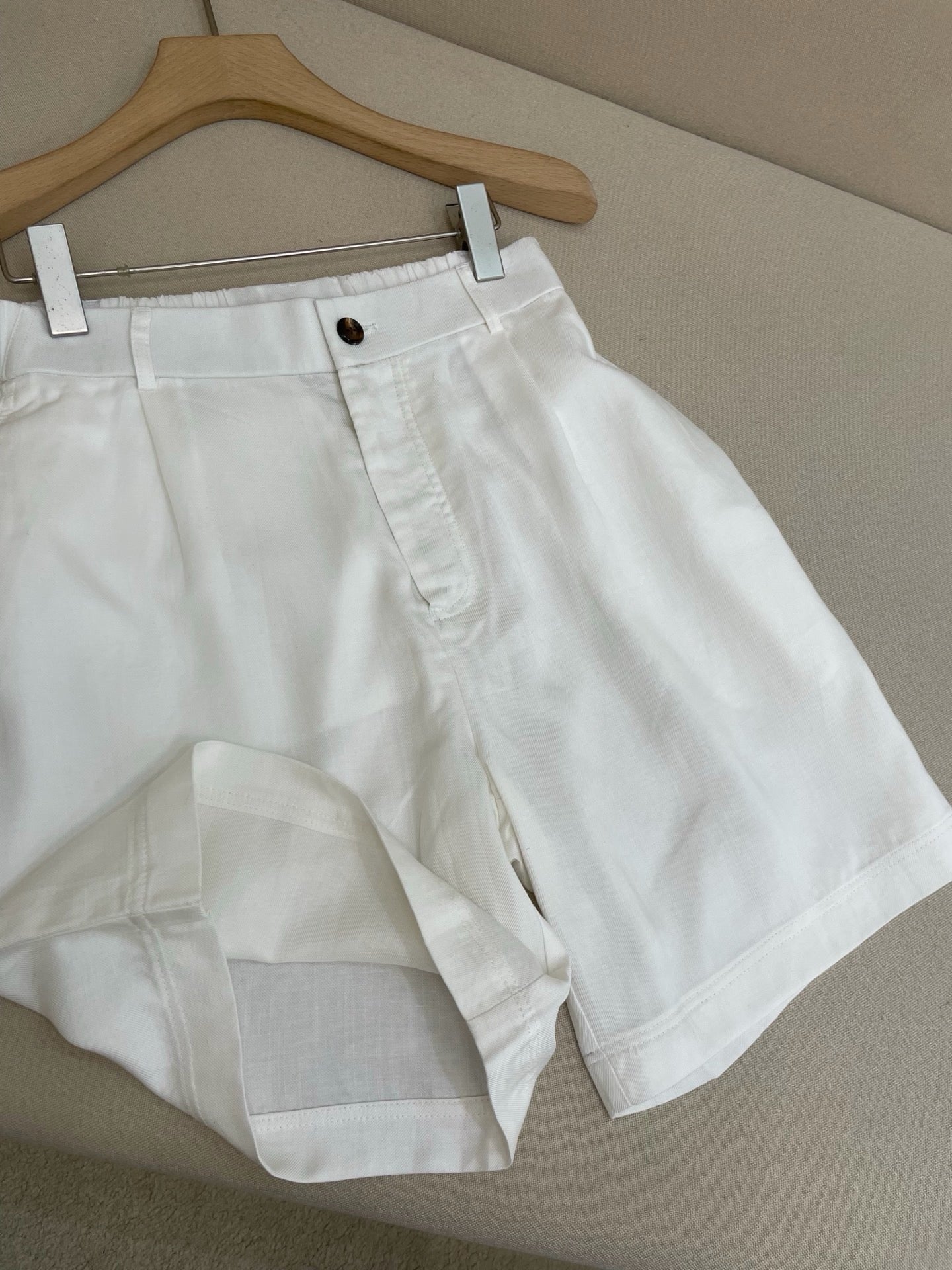Multi-color Short