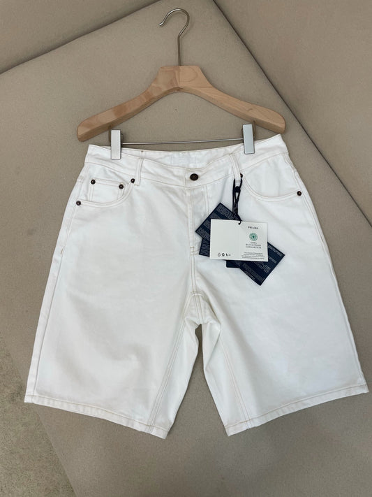 White Short
