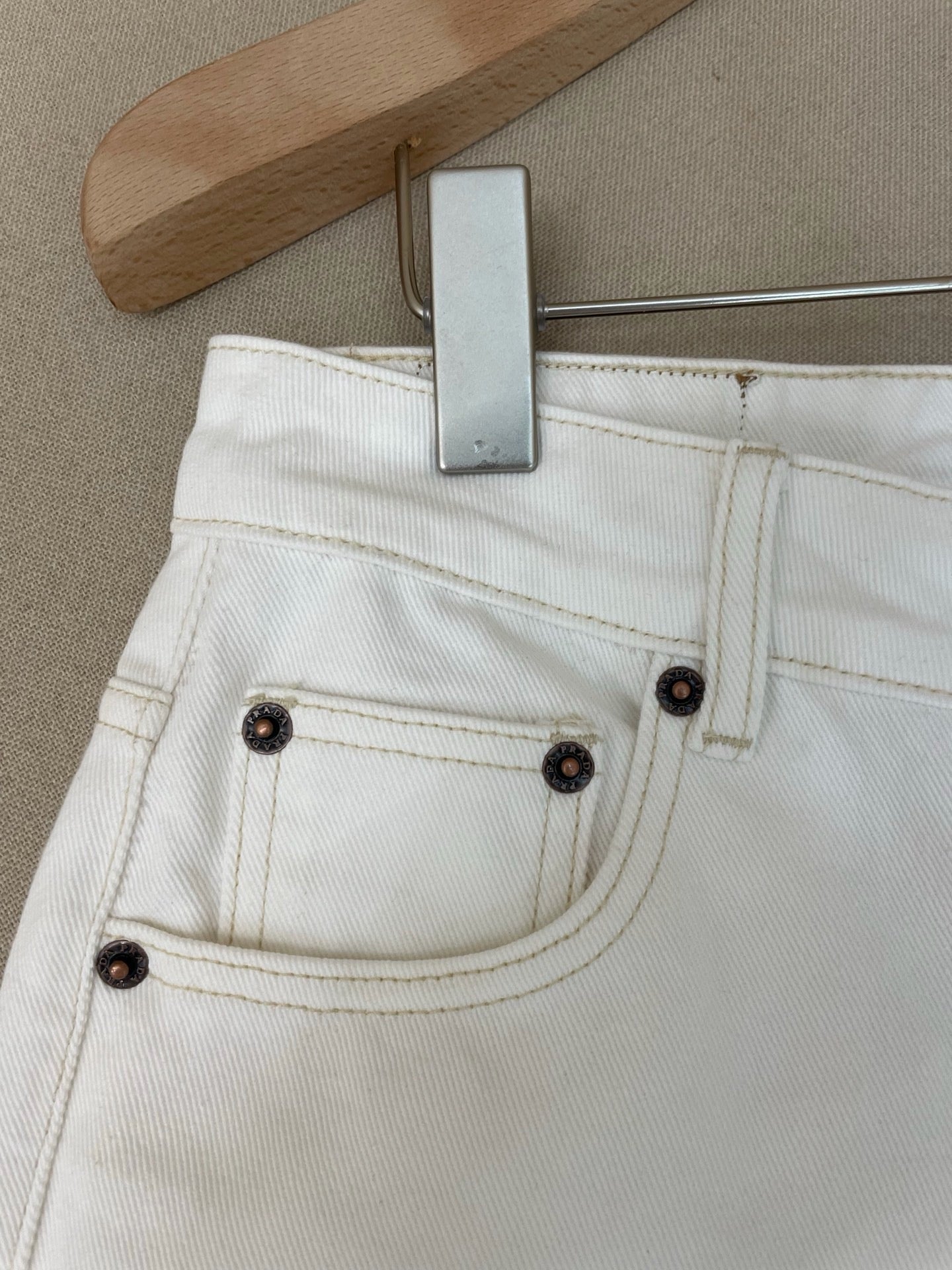 White Short