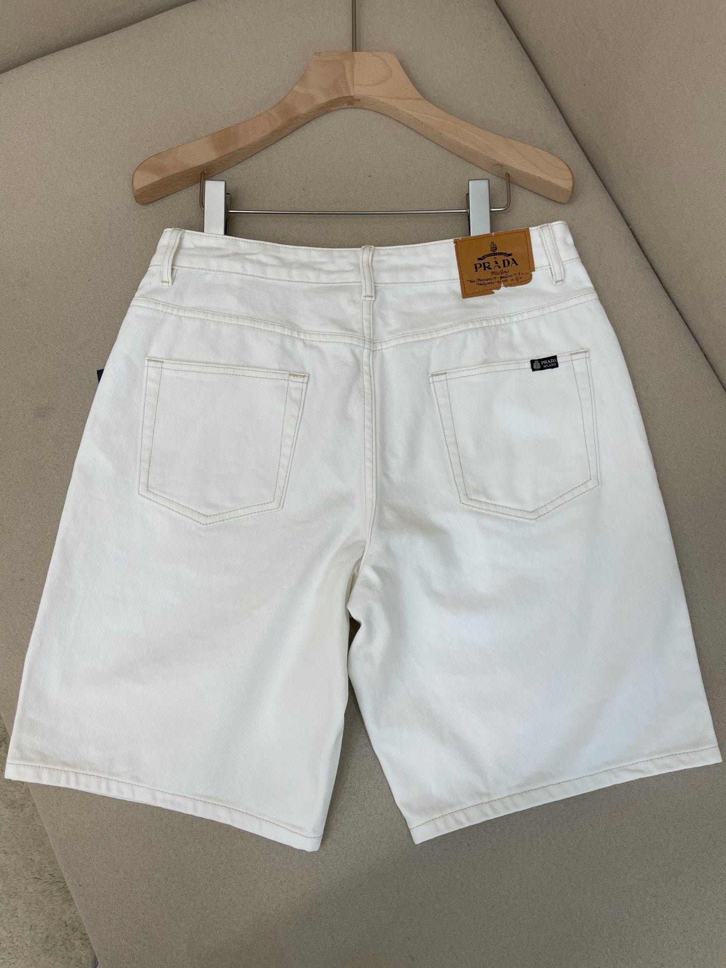 White Short