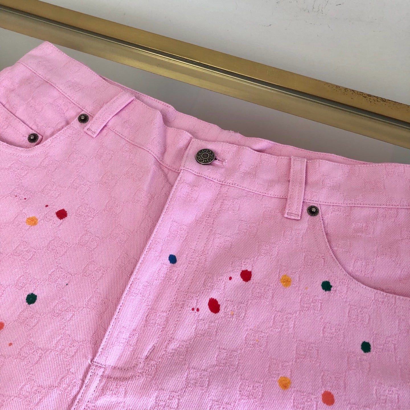 Multi-color Short
