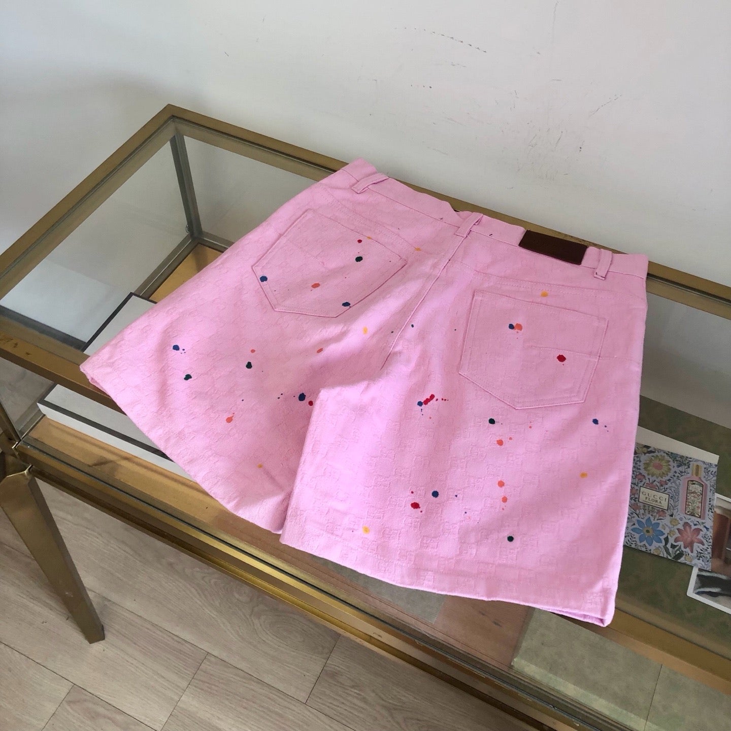 Multi-color Short