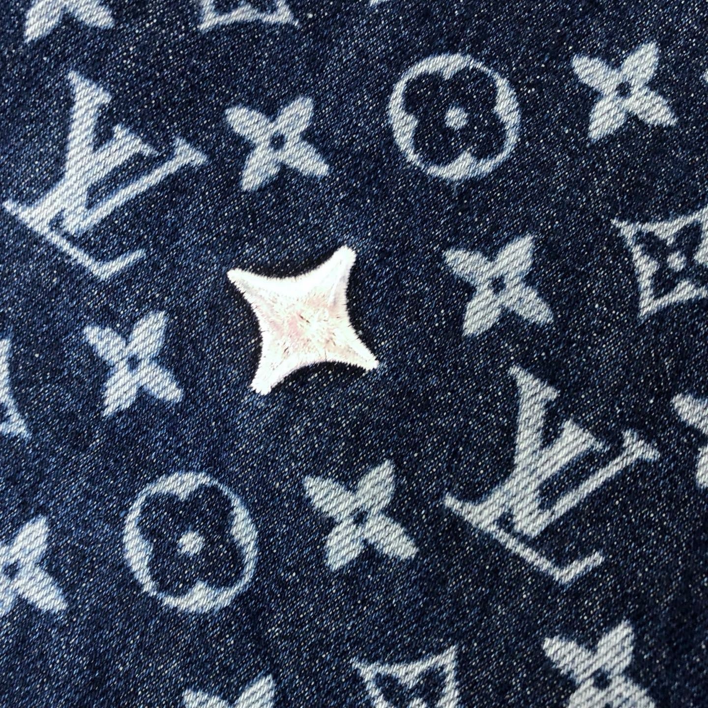 Blue Short