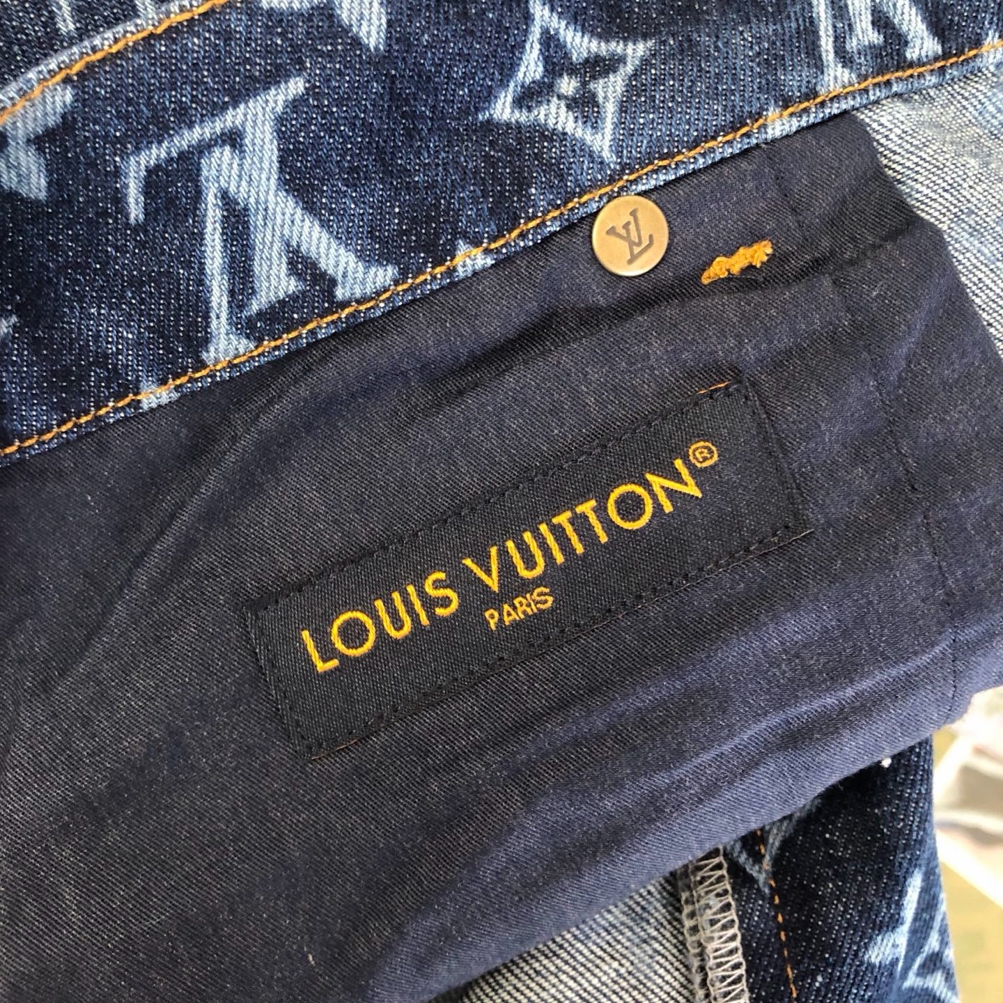 Blue Short
