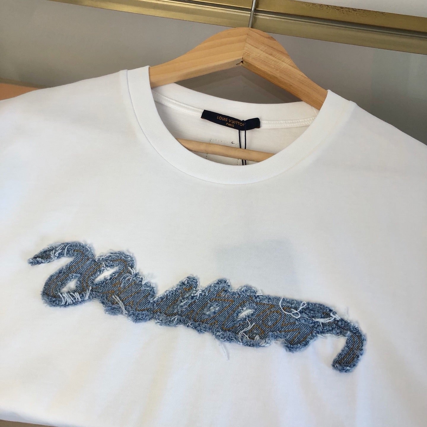 White T-shirt