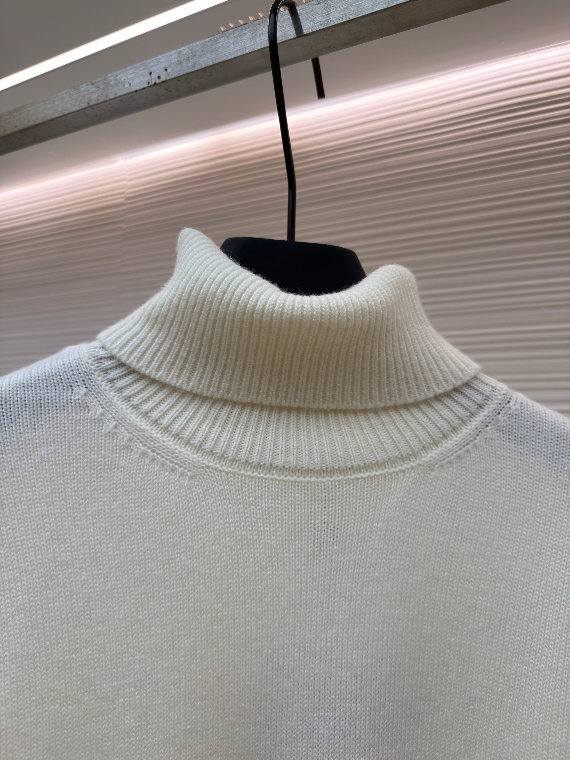 Multi-color Sweatshirt