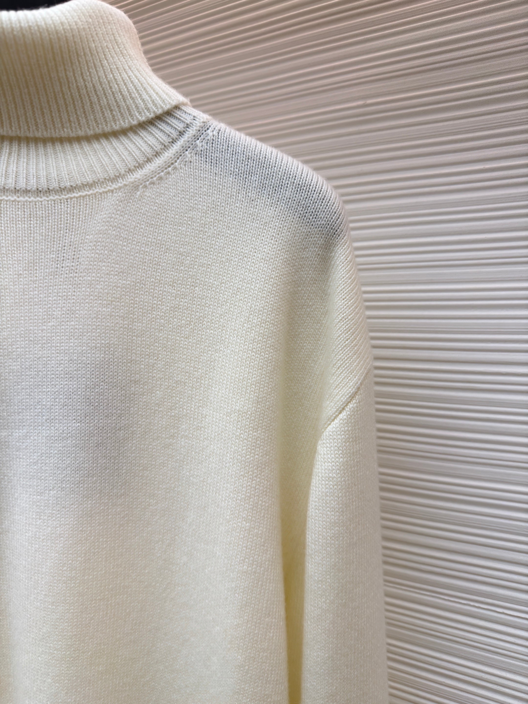 Multi-color Sweatshirt
