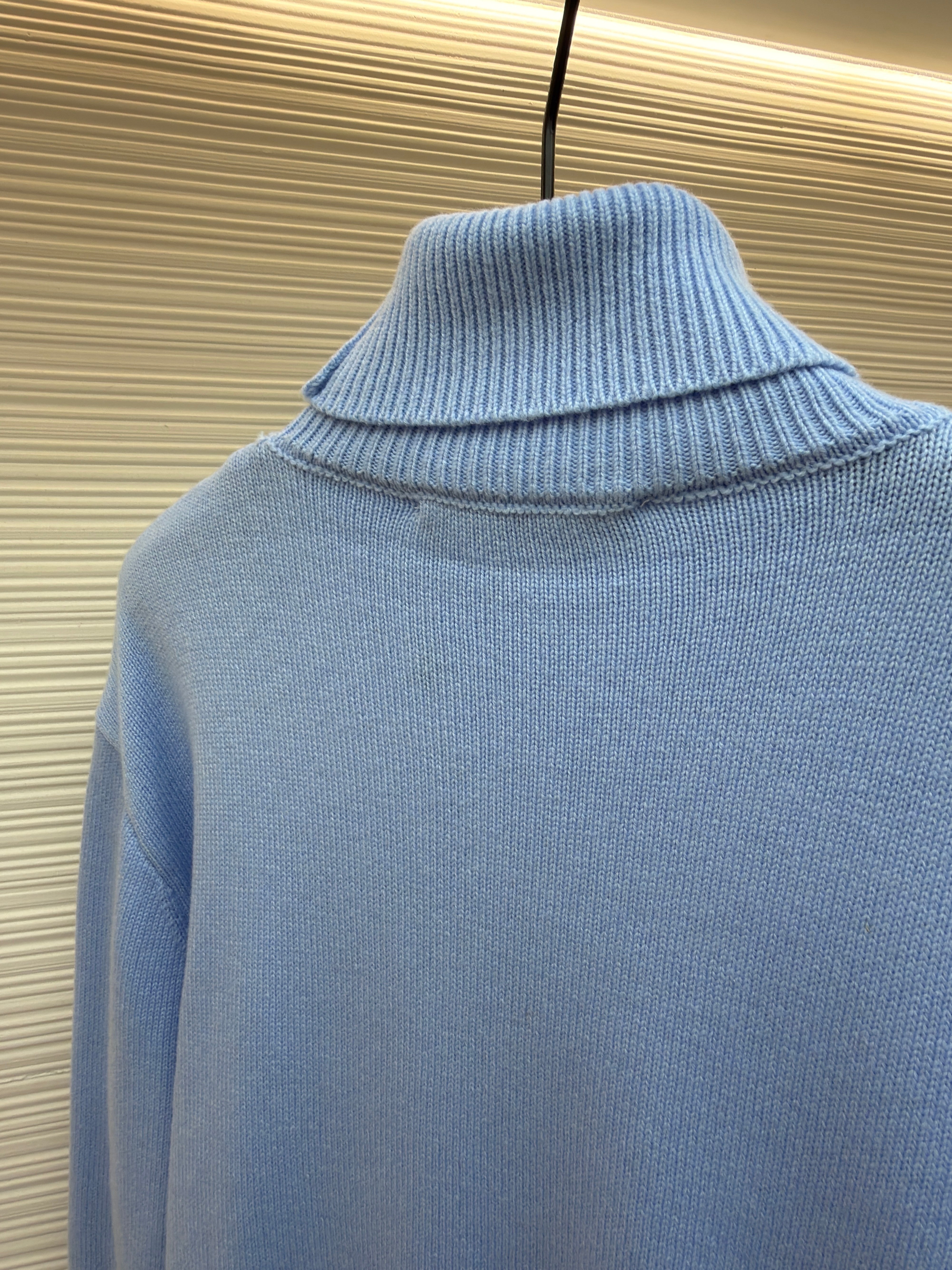 Multi-color Sweatshirt