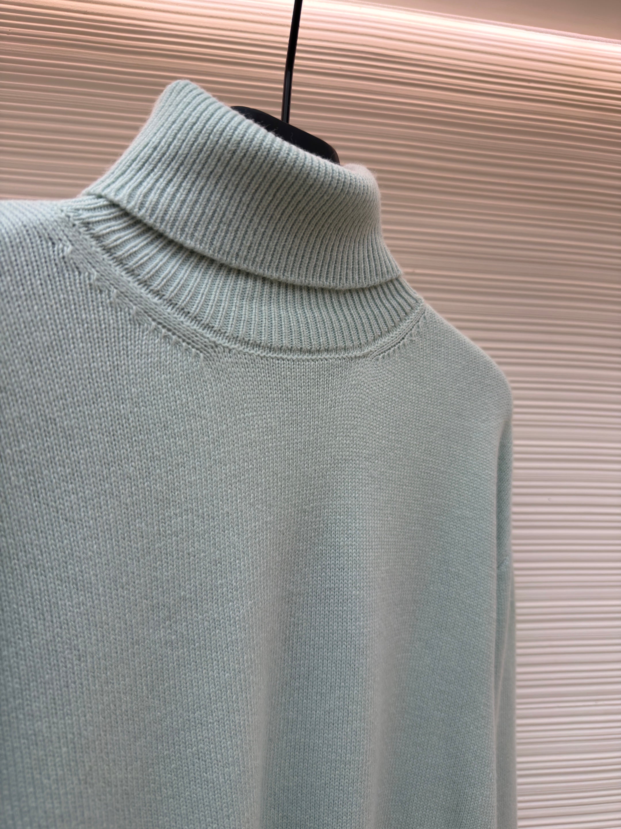 Multi-color Sweatshirt