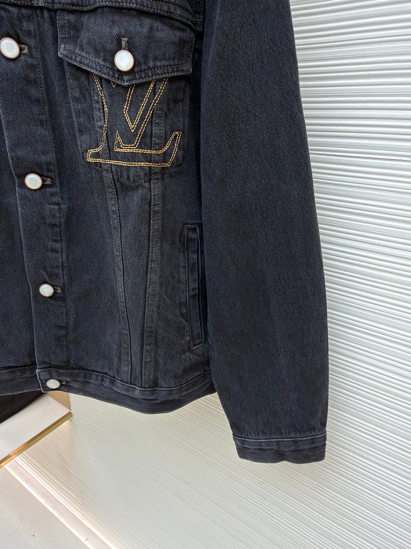 Black Jacket