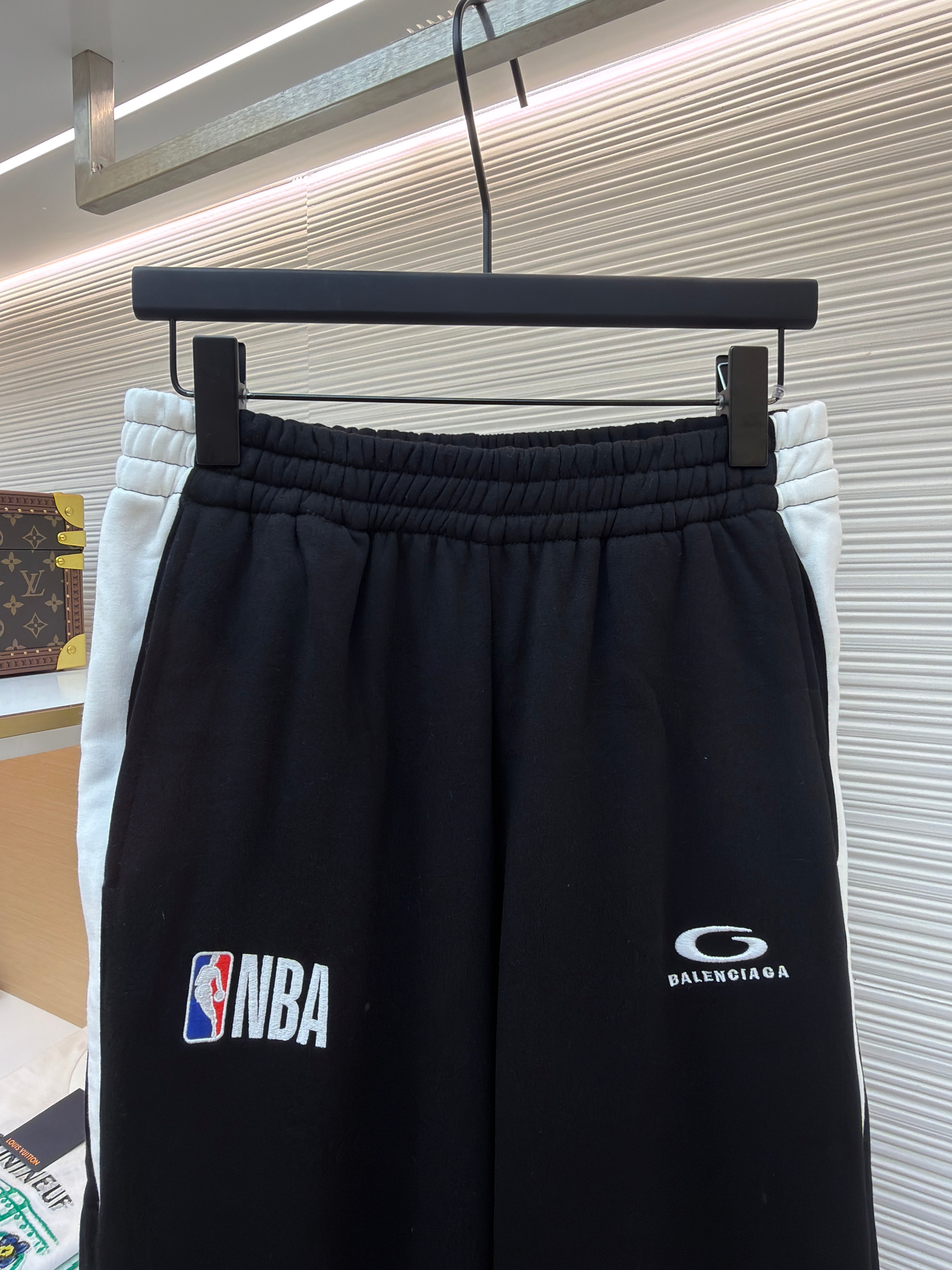 Black Pant